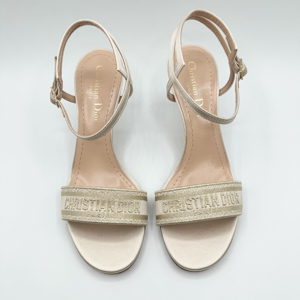 NEW Christian Dior White & Gold Dway Logo Embroidered Heels Sandals Shoes - Picture 2 of 11
